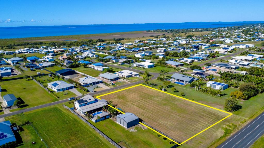 5-7 LOGGERHEAD CT, RIVER HEADS, QLD 4655