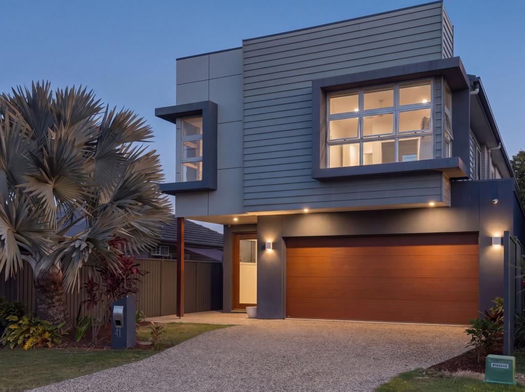 41 Collins St, Woody Point, QLD 4019