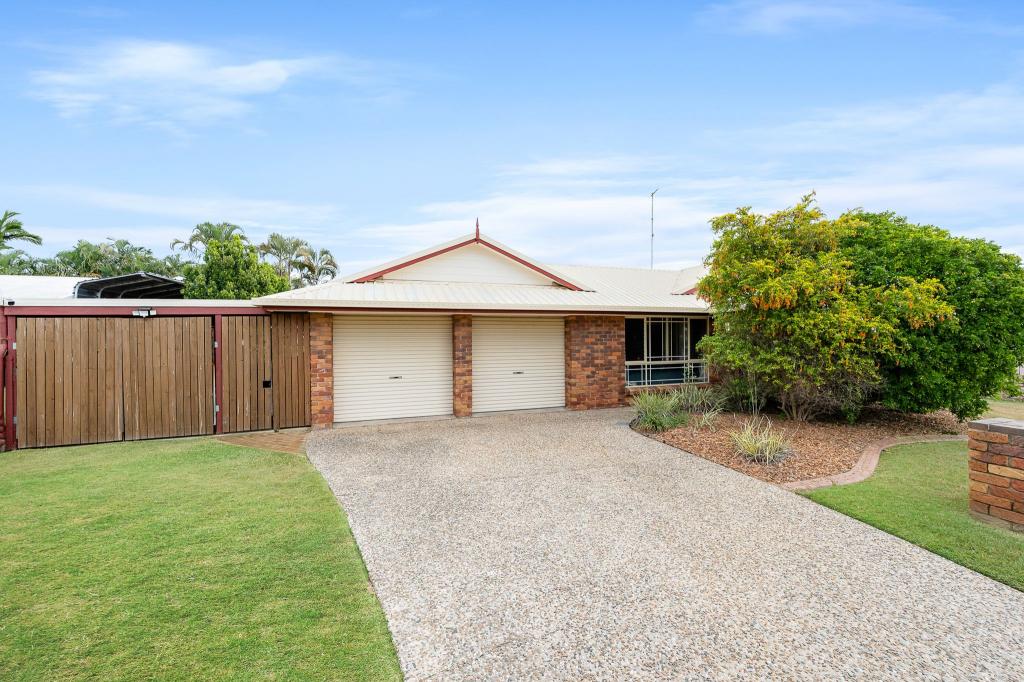 4 Lagoon Ct, Clinton, QLD 4680