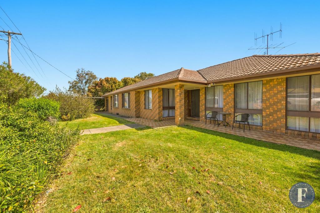 21 Queen St, Boorowa, NSW 2586