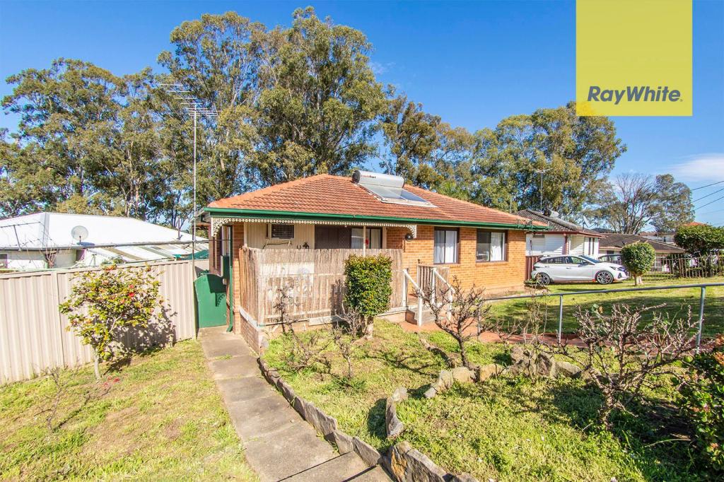 12 Albany St, Busby, NSW 2168