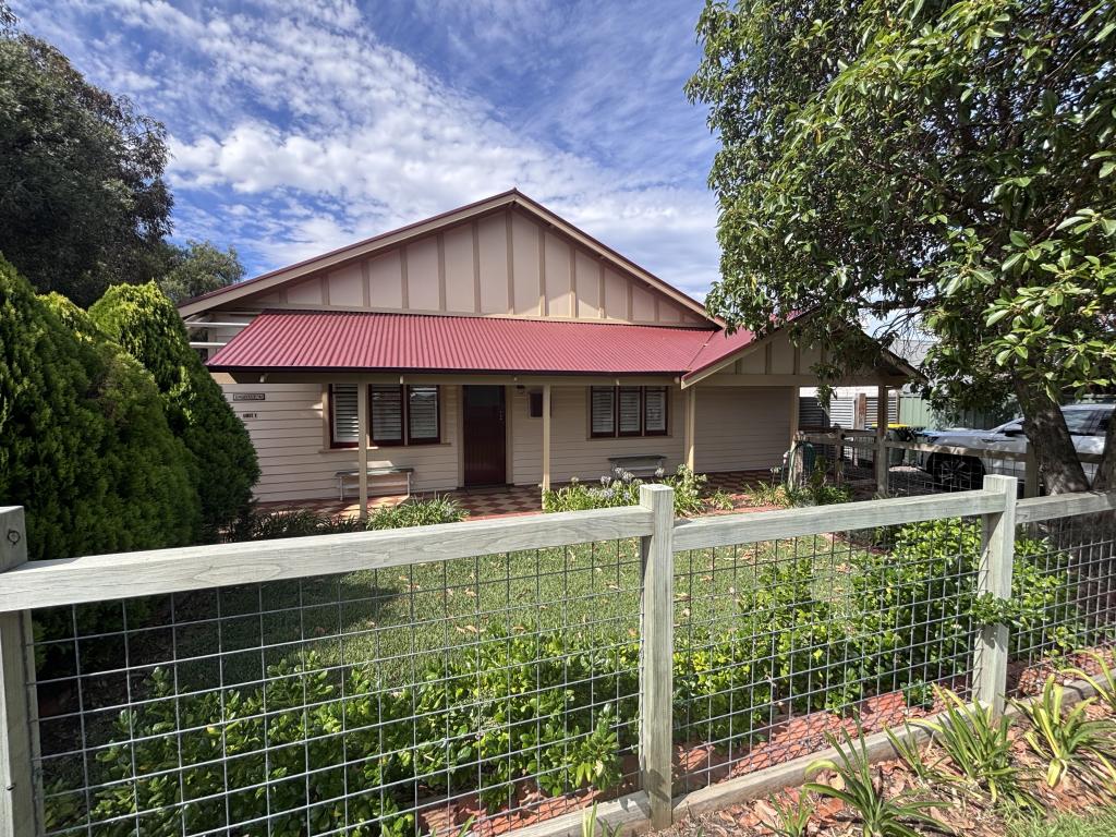 1/86 Seaview Rd, Victor Harbor, SA 5211