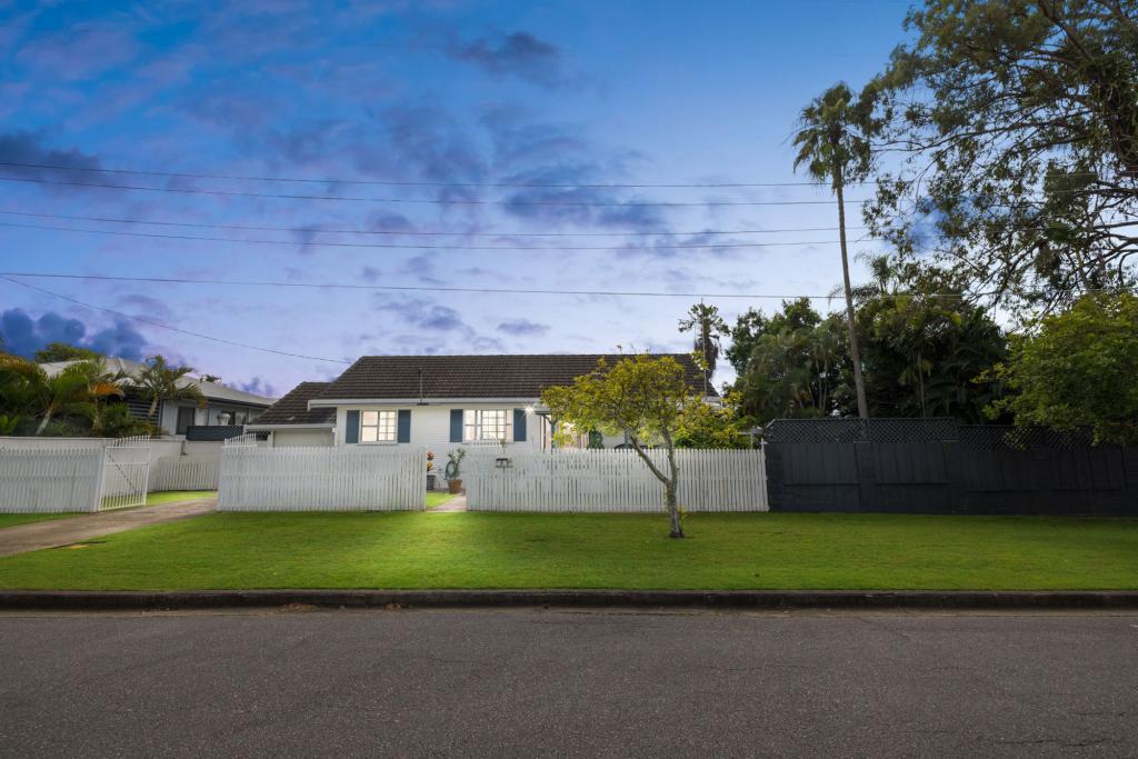 8 Gordon St, Brighton, QLD 4017