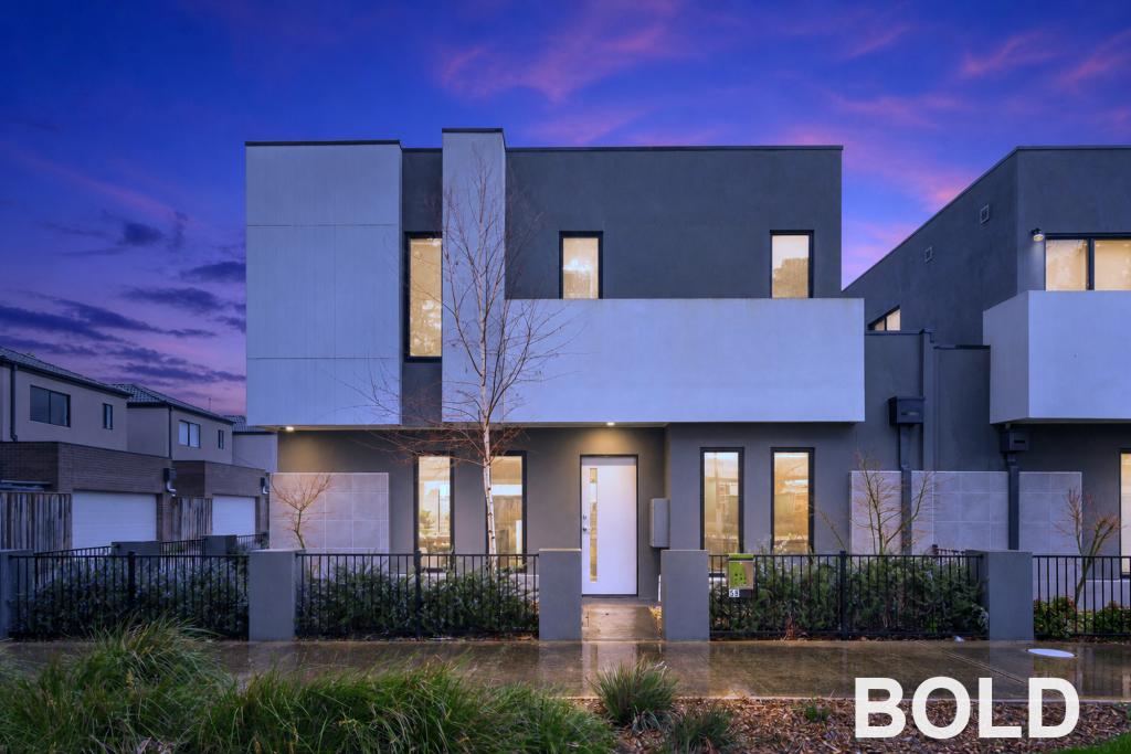 58 TITAN LODGE WALK, PAKENHAM, VIC 3810
