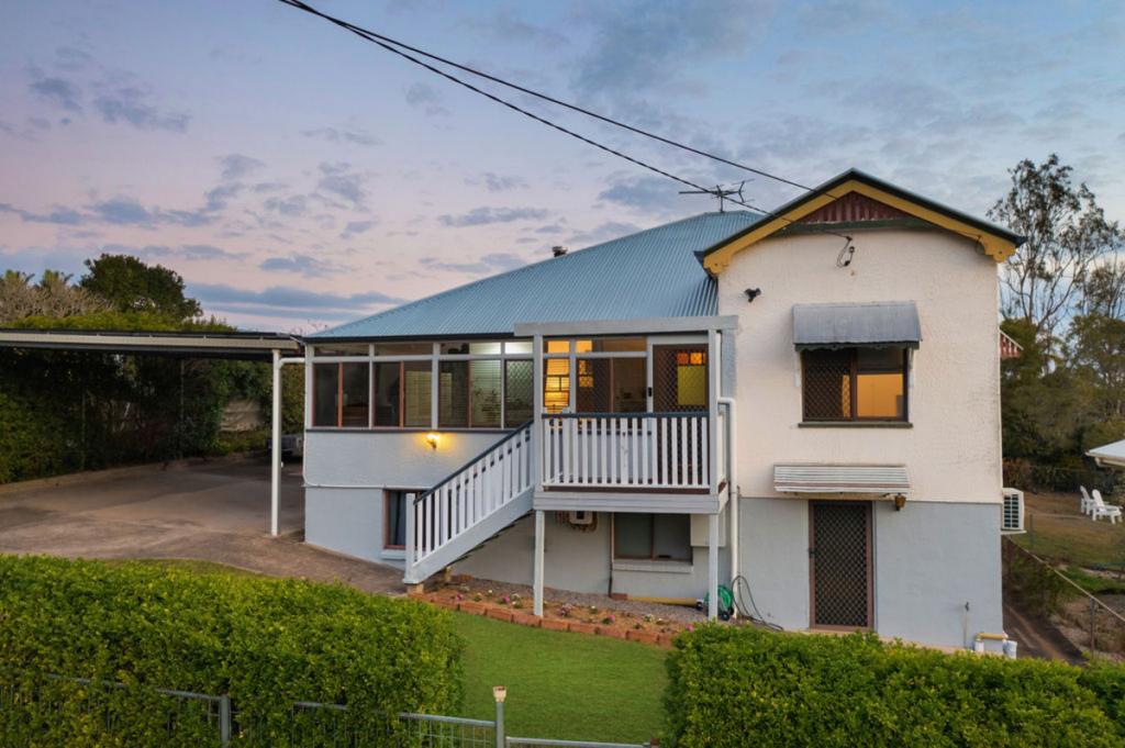 20 Ferrett St, Sadliers Crossing, QLD 4305