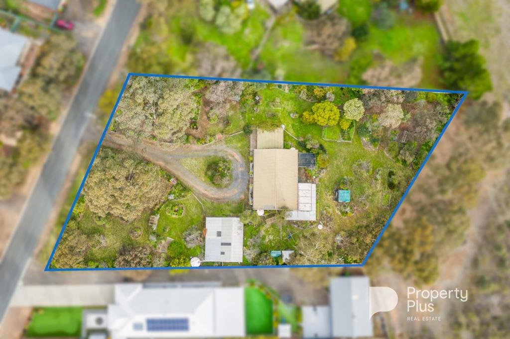 34 Smiths Rd, Maiden Gully, VIC 3551