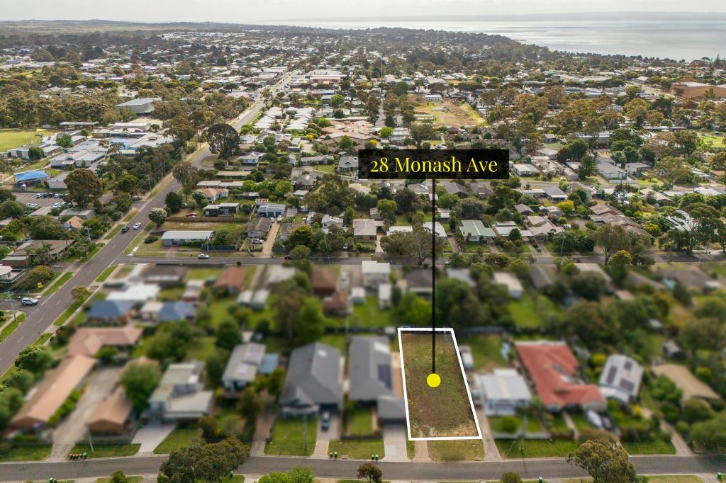 28 Monash Ave, Cowes, VIC 3922