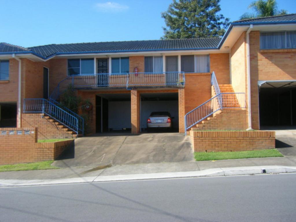 2/217 Juliette St, Greenslopes, QLD 4120