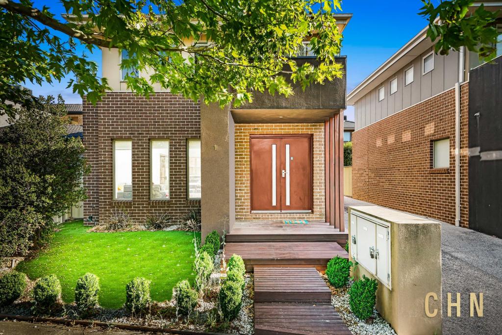 1/19 HEMSLEY PROM, POINT COOK, VIC 3030