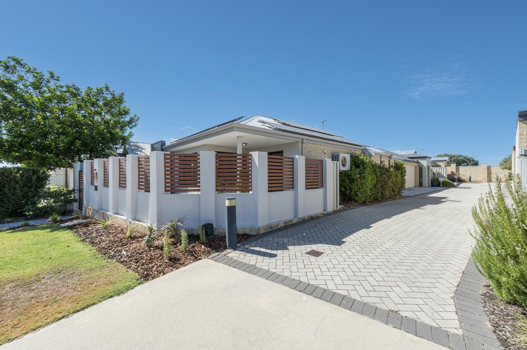 152 Shiraz Bvd, Pearsall, WA 6065