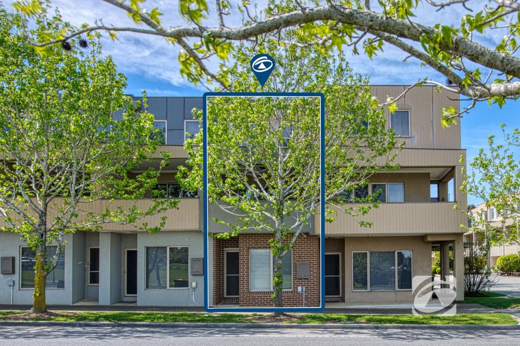16 Annecy Lane, Pakenham, VIC 3810