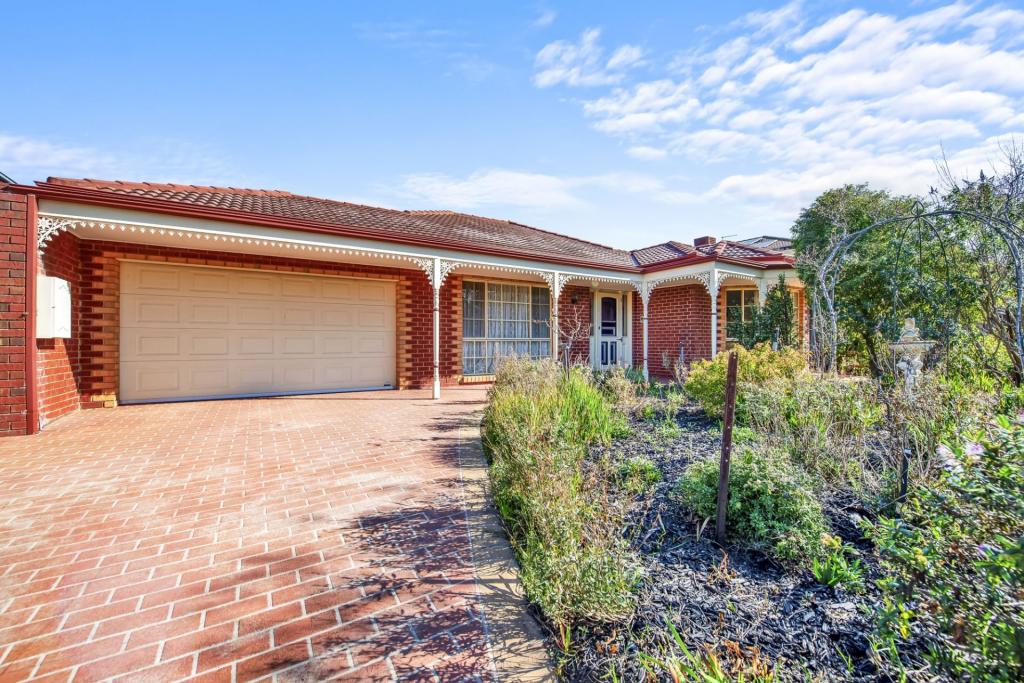 15 Colbert Ct, Frankston South, VIC 3199