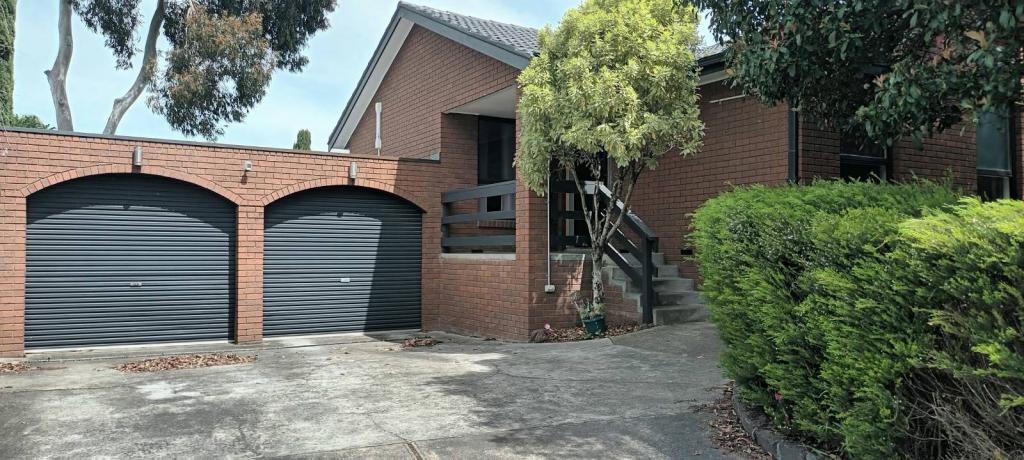 936 Ferntree Gully Rd, Wheelers Hill, VIC 3150
