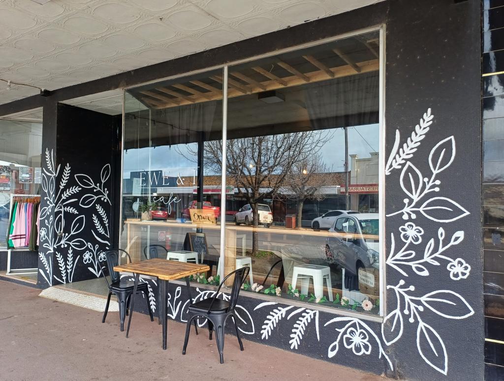 123 Murray St, Finley, NSW 2713