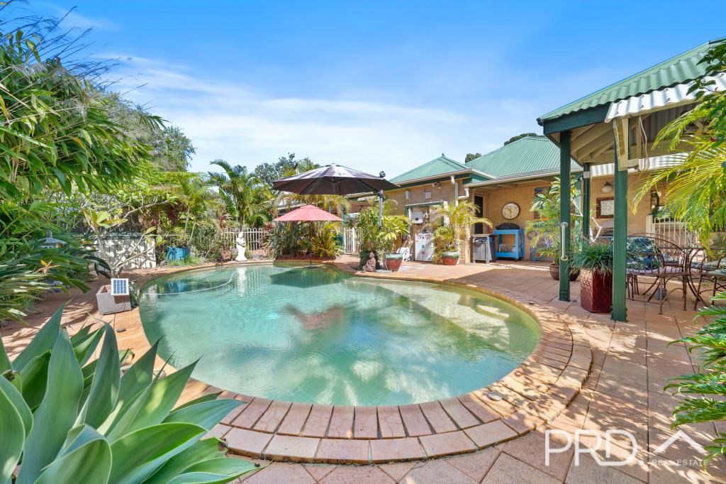 22 Trafalgar Dr, Victoria Point, QLD 4165