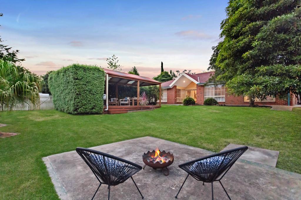 2 SANDALWOOD RTT, FRANKSTON SOUTH, VIC 3199