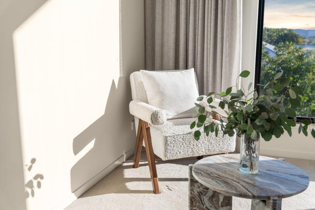 53 Hamilton Dr, Jacobs Well, QLD 4208