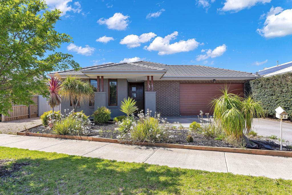 76 Fairhall Ave, Werribee, VIC 3030