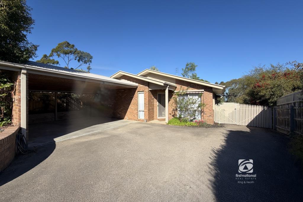 8 Lindsay Ct, Wy Yung, VIC 3875