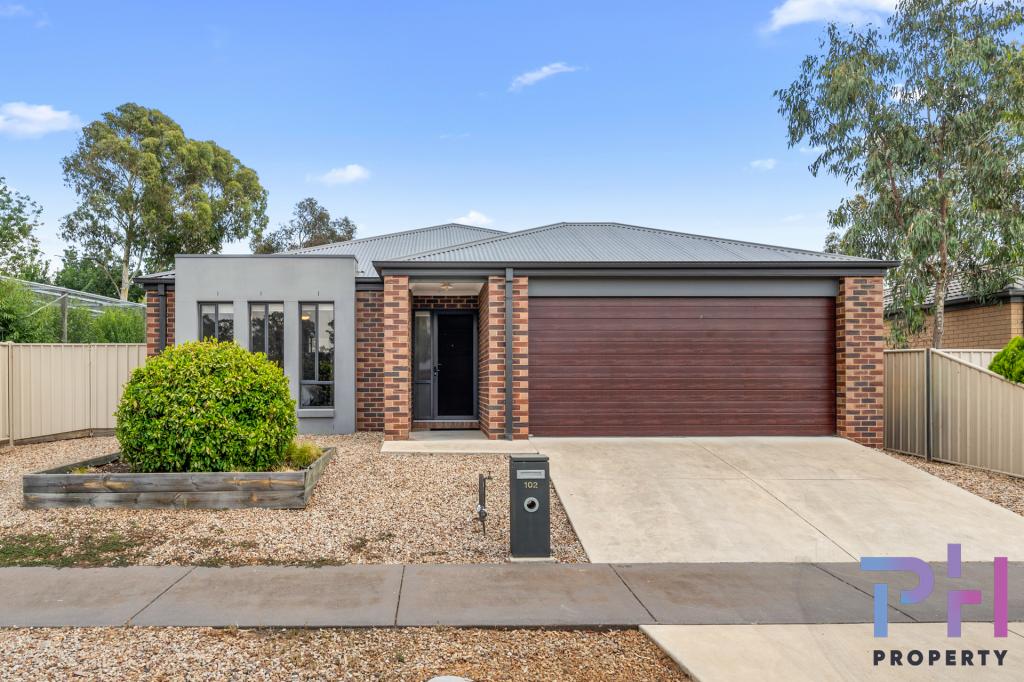 102 Bassett Dr, Strathfieldsaye, VIC 3551
