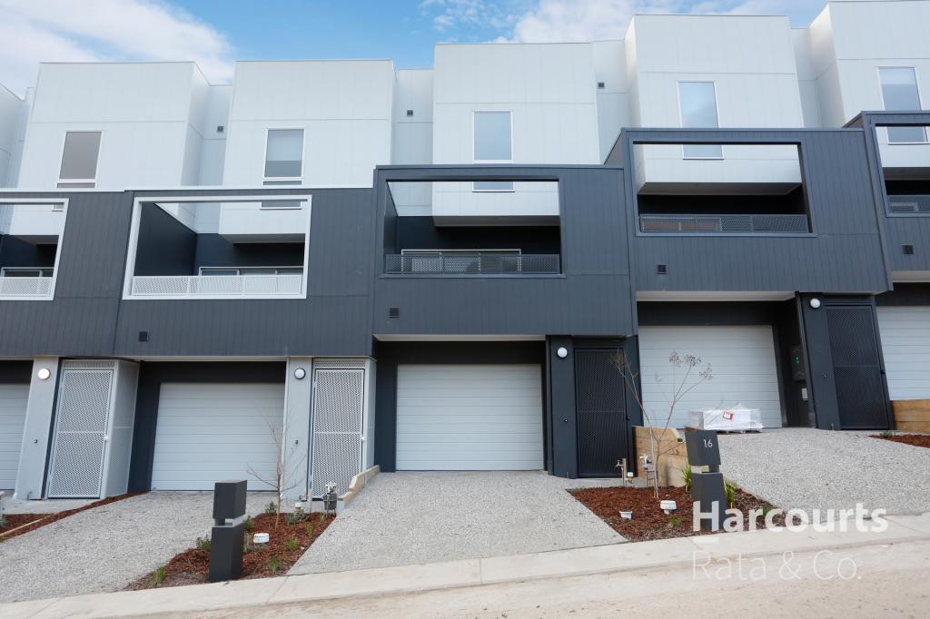 16 CAMEO CRES, SOUTH MORANG, VIC 3752