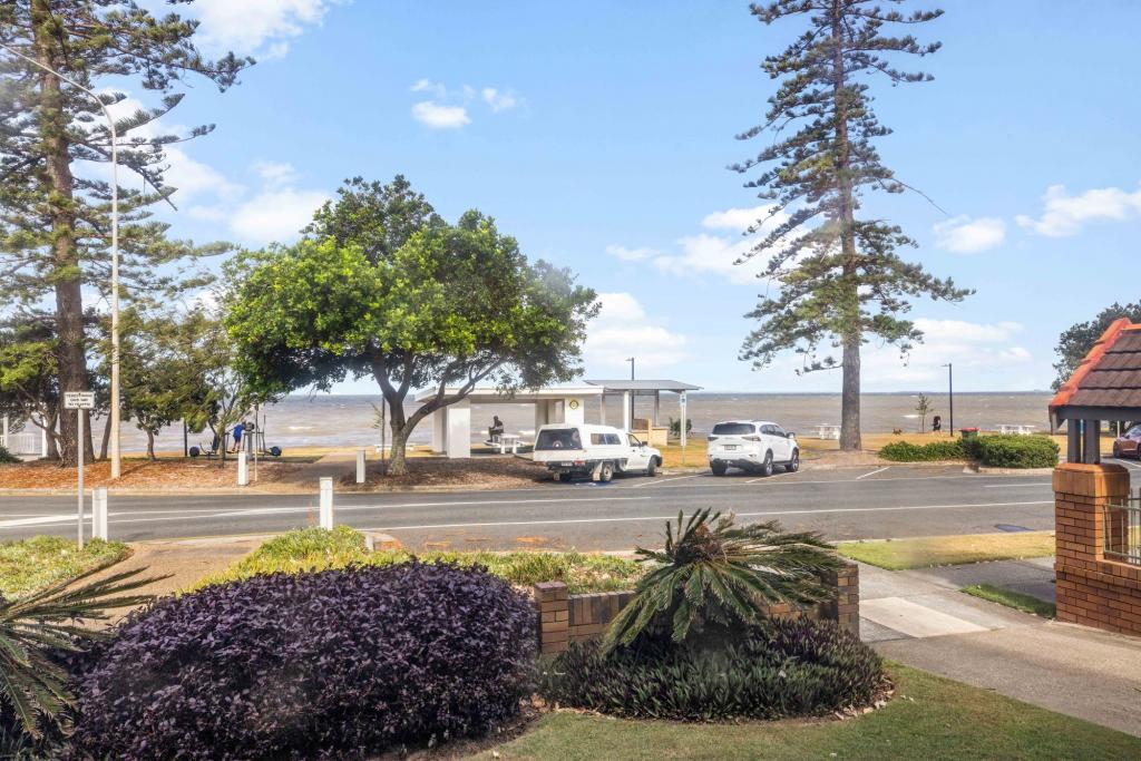 1/37 Margate Pde, Margate, QLD 4019