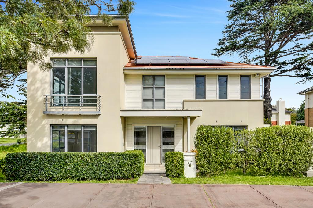37 Carnoustie Pde, Heatherton, VIC 3202