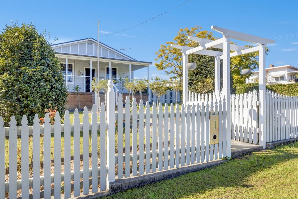 83 Sea St, West Kempsey, NSW 2440