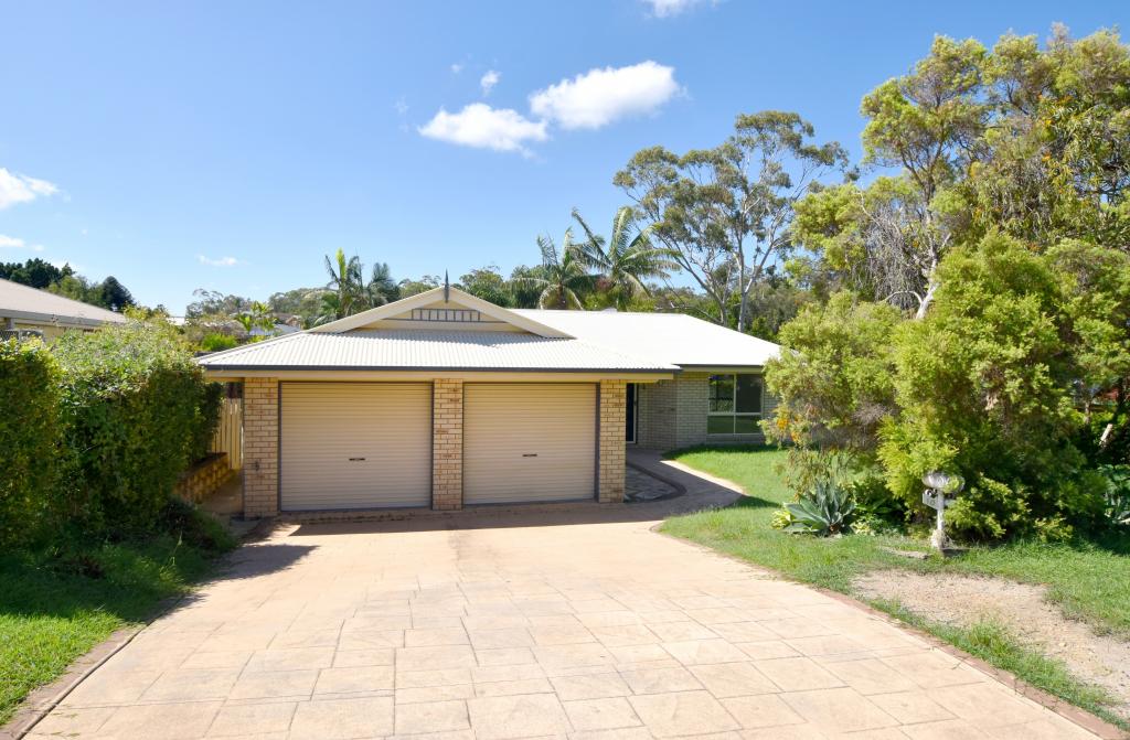 10 Benjamin Ct, Glen Eden, QLD 4680