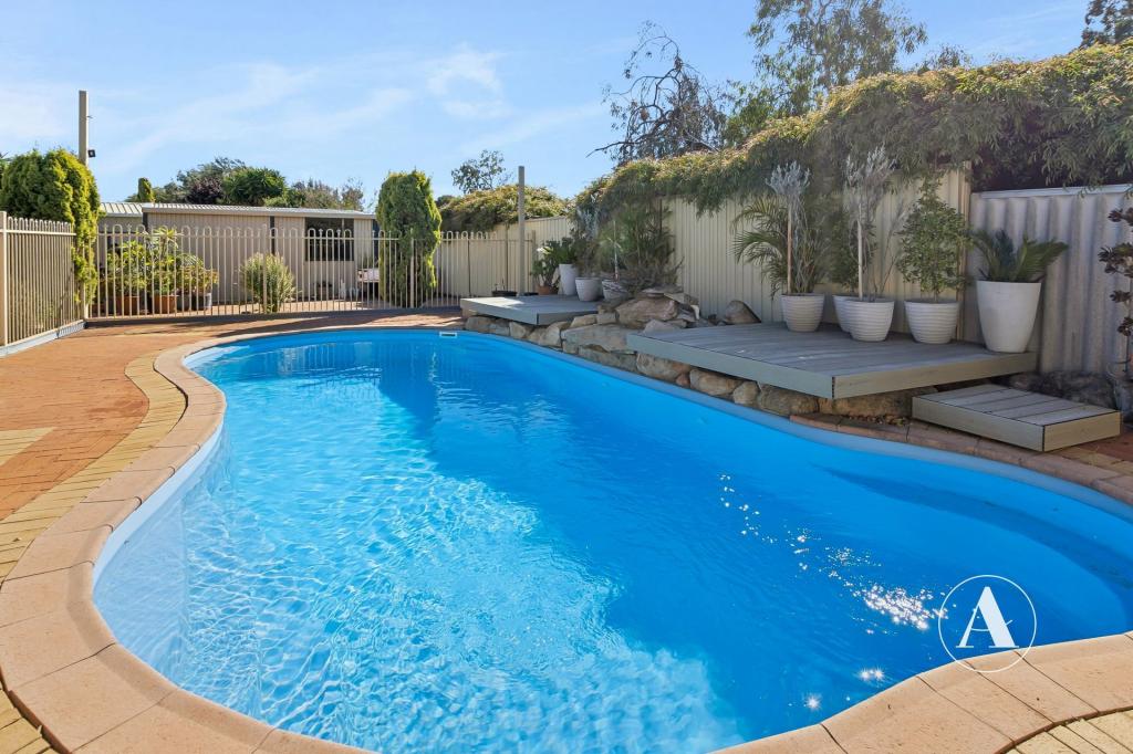 32 Jaeger Sq, Ballajura, WA 6066