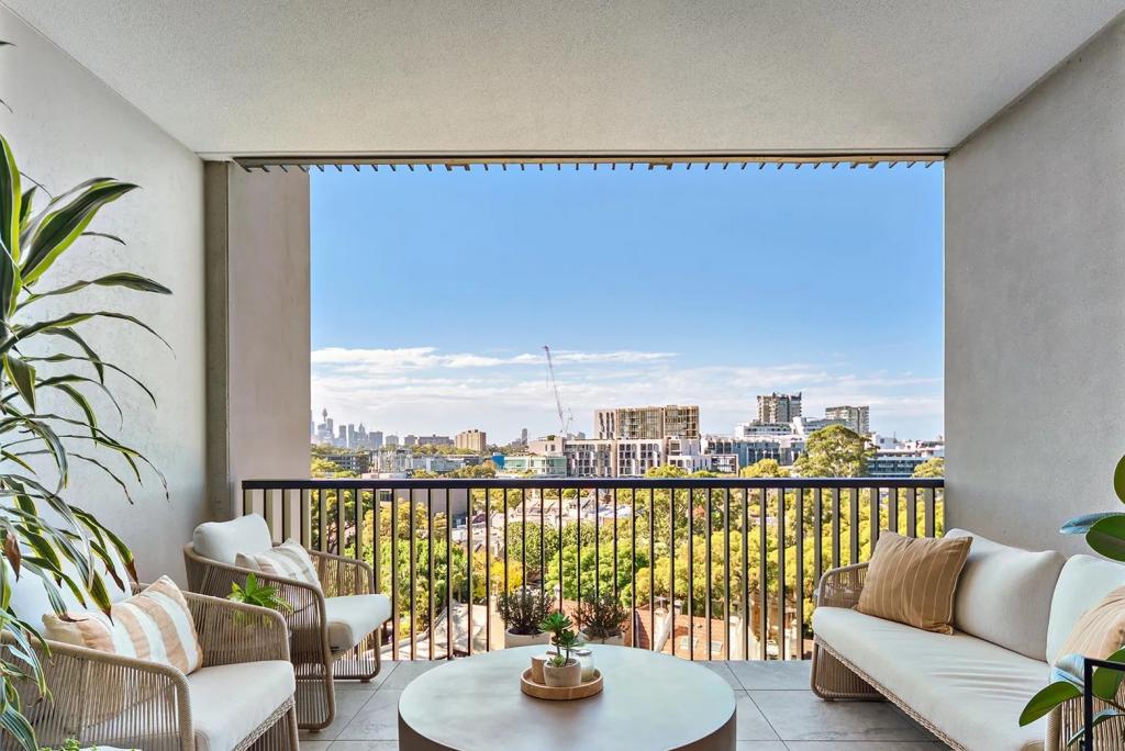 802/6 ZETLAND AVE, ZETLAND, NSW 2017