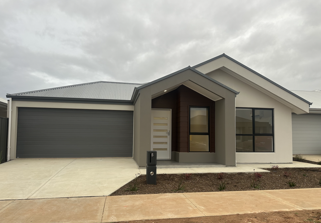5 Barrit Road, Munno Para Downs, SA 5115