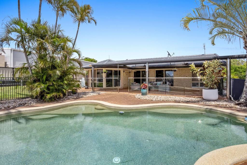 7 Kentucky Cres, Oxenford, QLD 4210