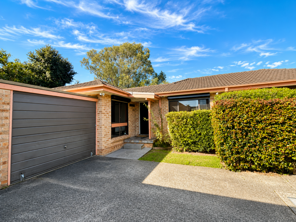 10/65 Fuchsia Cres, Macquarie Fields, NSW 2564