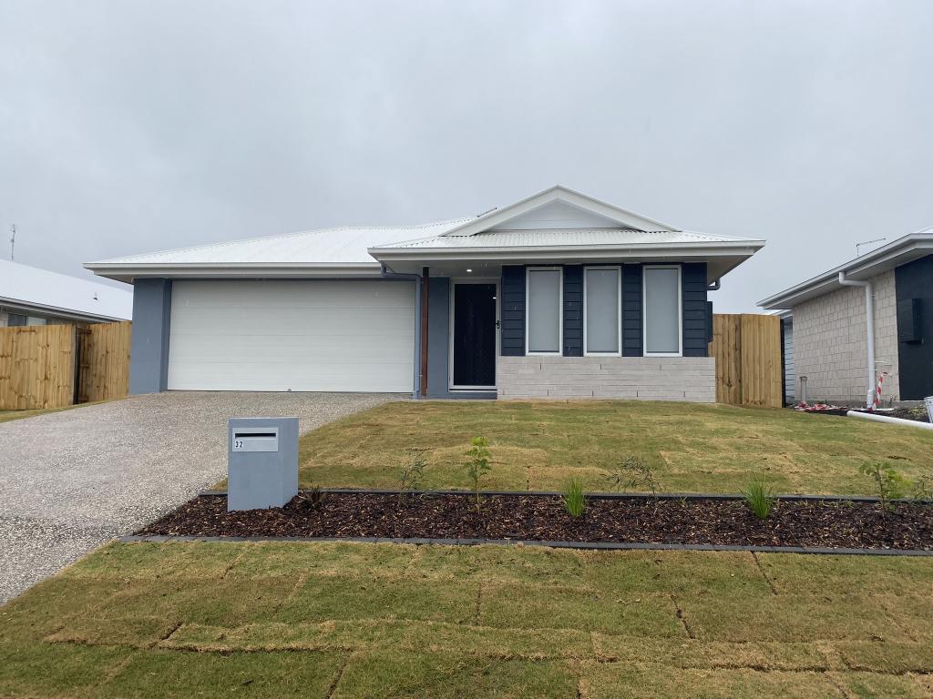 32 Flame Tree Rd, Cotswold Hills, QLD 4350