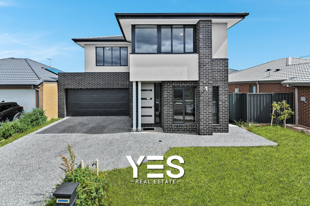 21 CINEMA ST, CLYDE NORTH, VIC 3978
