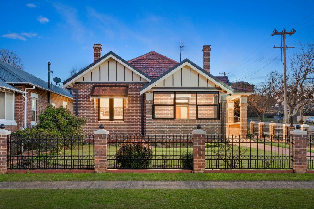 59 Denison St, Crookwell, NSW 2583