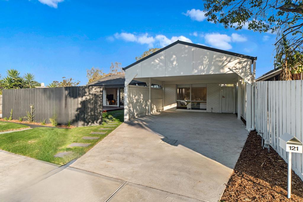 121 Eramosa Rd, Somerville, VIC 3912