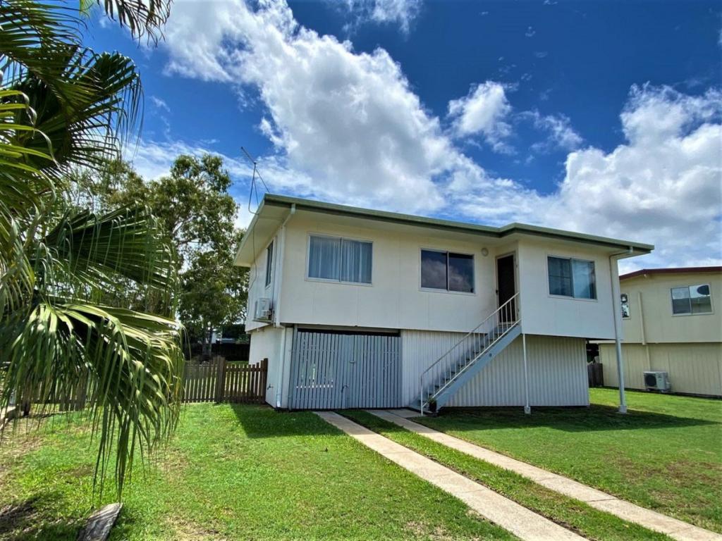 8 GRAHAM CT, MOUNT PLEASANT, QLD 4740