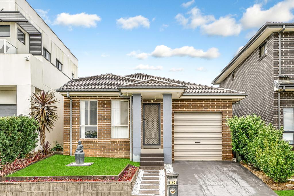 193 Terry Rd, Box Hill, NSW 2765