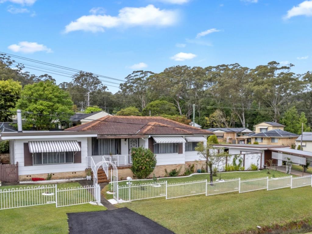 9 North Cres, North Gosford, NSW 2250