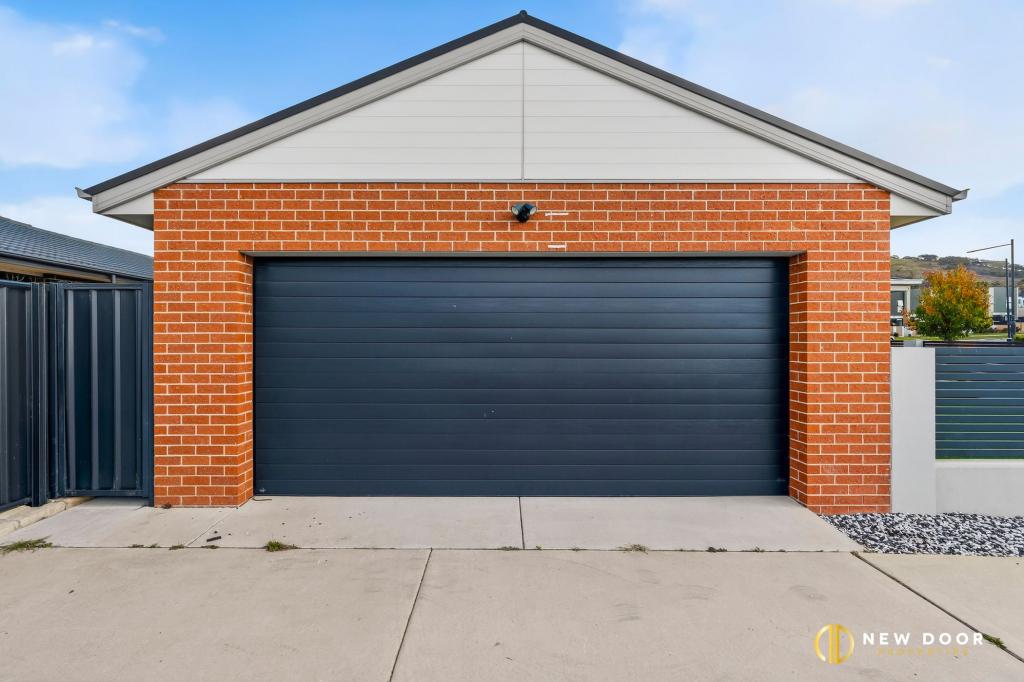 74 Grenfell Ave, Taylor, ACT 2913
