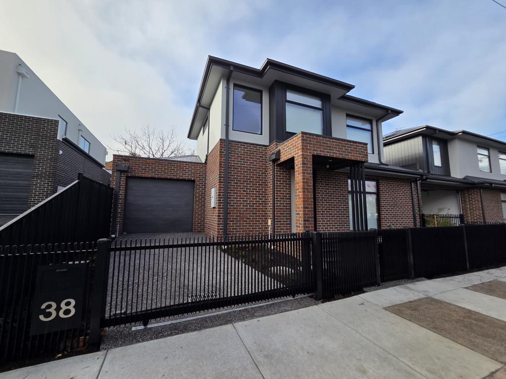 38 Stamford Rd, Oakleigh, VIC 3166