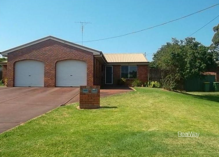 1/7 Amanda Dr, Centenary Heights, QLD 4350