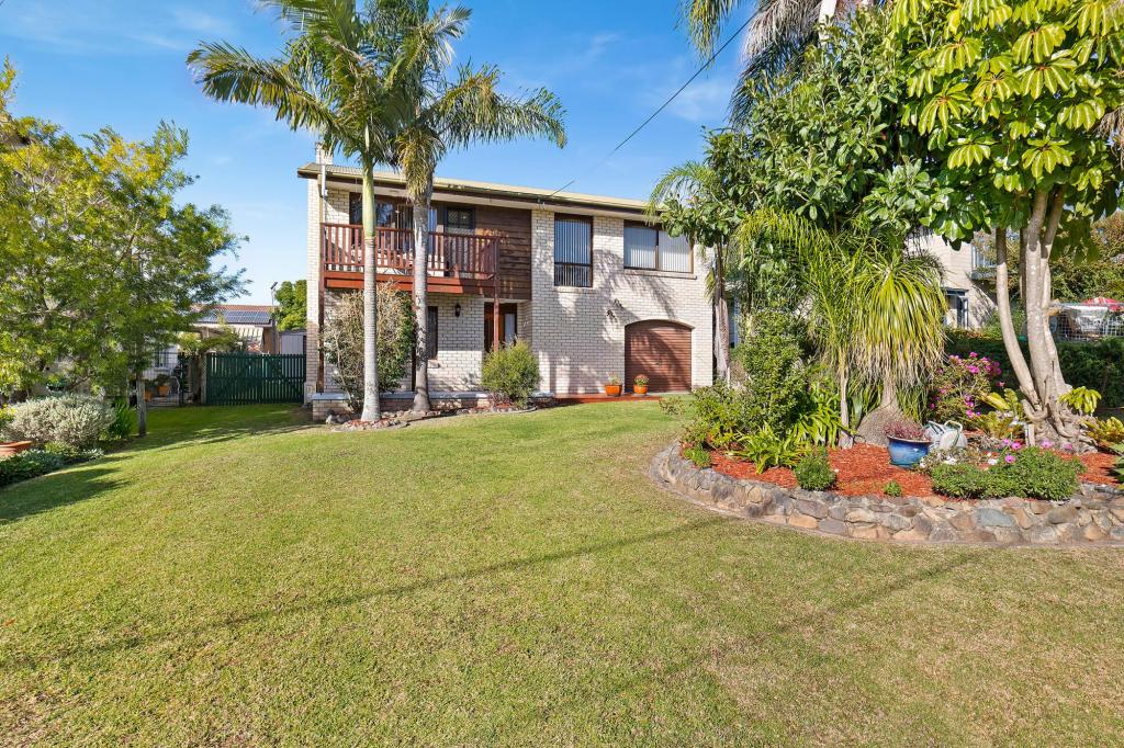 41 Lake St, Tuross Head, NSW 2537