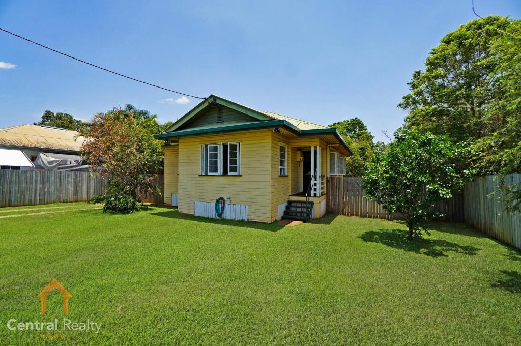 17 Troughton St, Mareeba, QLD 4880