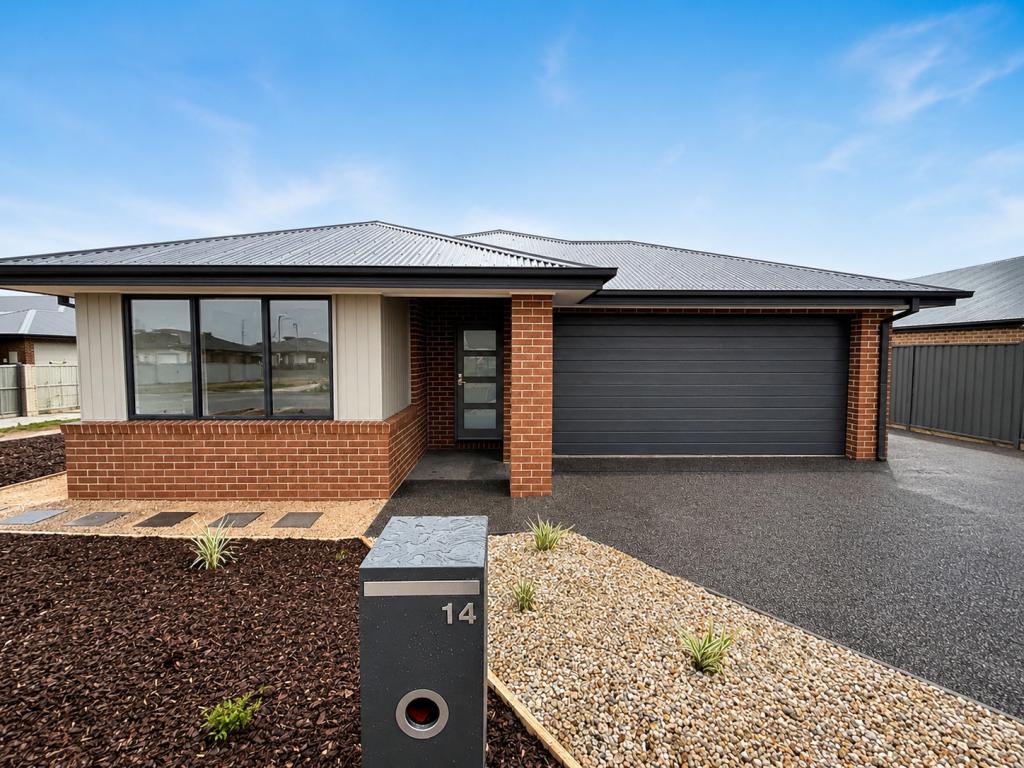 14 Bell Heather Bvd, Warragul, VIC 3820