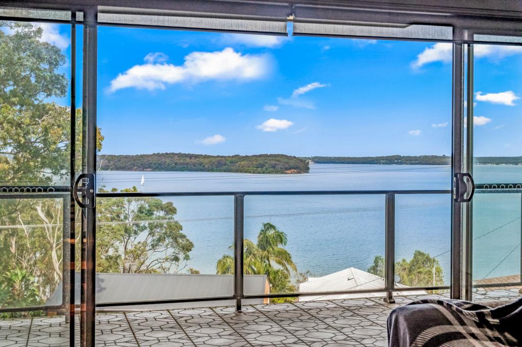 259 Dobell Dr, Wangi Wangi, NSW 2267