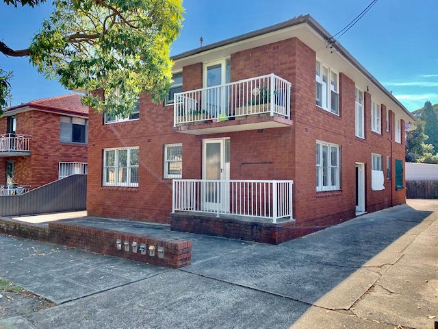 3/2B WOODCOURT ST, MARRICKVILLE, NSW 2204