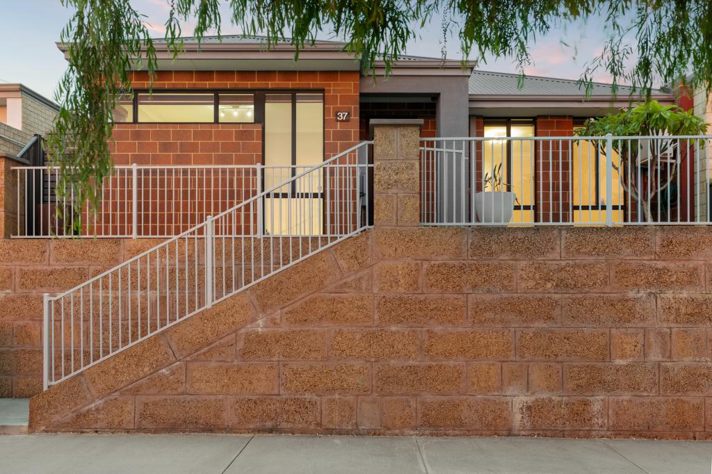 37 Pulchella Rmbl, Banksia Grove, WA 6031